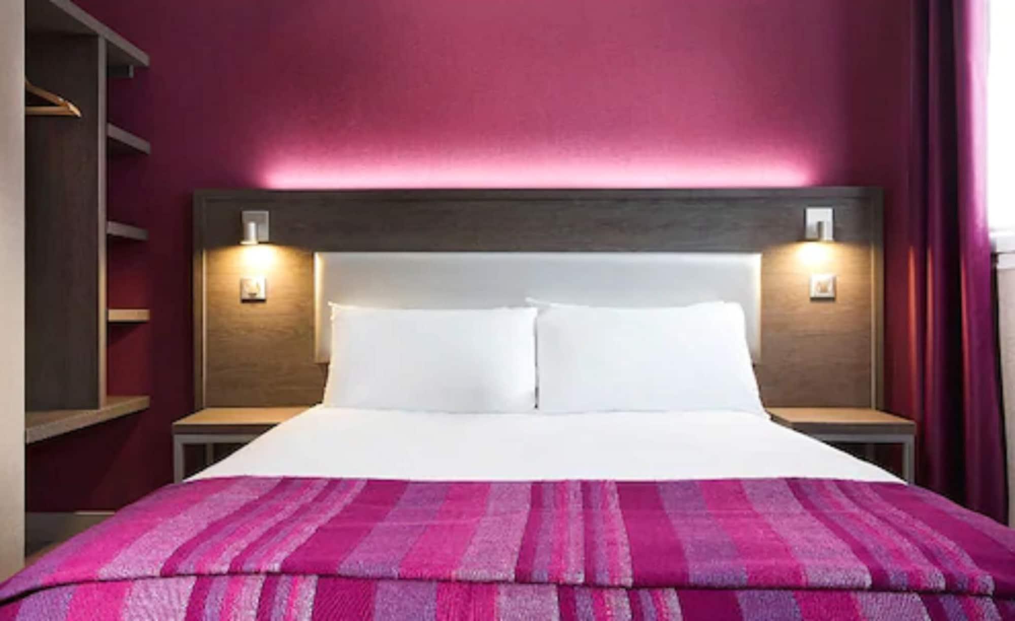 Hotel Des Pavillons Paris Luaran gambar